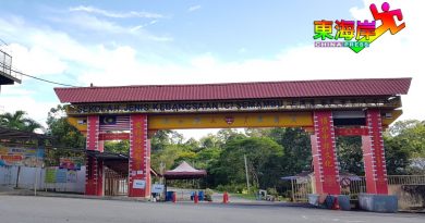 关丹士满慕华校    延长停课    下月14日才开学复课