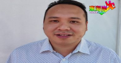 李奕翰：各党派趁机斗倒首相   政治生态加剧动荡不安 　