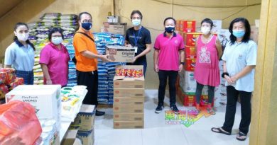 支持1Kelantan食物库 陈春华捐赠5000物资
