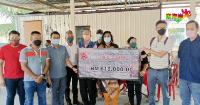 “◤加叻火灾◢淡属农企福利社 分发逾61万赈灾援助金