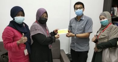 爱心援助计划  李健聪为210妇女缴存款