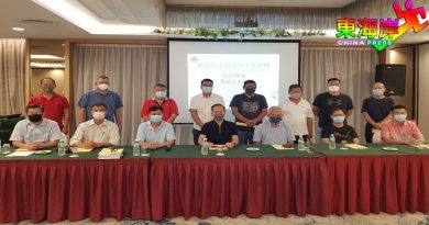 关丹培才赞助人大会议决     续提升学校设备