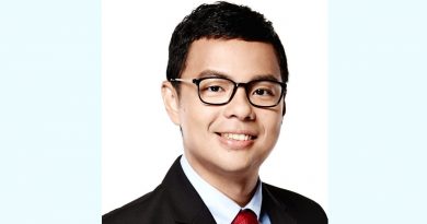 李健聪质疑外交部长   “有必要再委任顾问吗？”