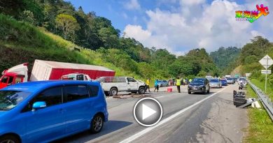 多车返东海岸又连环撞  加叻大道堵塞20公里 　