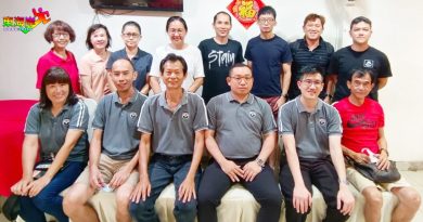 文冬羽总大会  郑雍锟蝉联主席