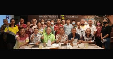 而连突华小工委会办讲座会    鼓励华裔子弟申请师范课程