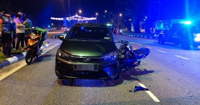 轿车抄捷径非法U转  连累摩哆骑士当场身亡