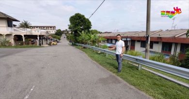 马化花园组屋后区斜坡路 市议会装防护栏