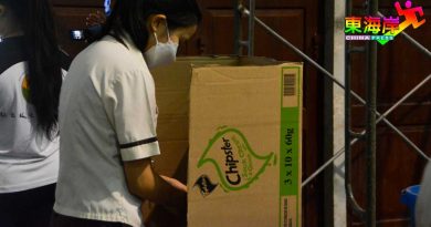 课程列必修学分 丹中生体验选举