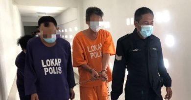 家属难接受至亲离世 要凶手绳之于法