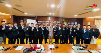 青创会20人访问团 访种植及原产业部副部长