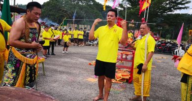 地里望关帝庙52周年   村民穿针出游 成亮点