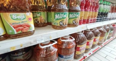 【今日东海岸头条】食油突设顶价·零售商急清货 卖不及 怕亏本