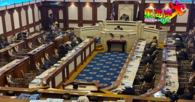 沈春祥：民众直接投诉  公开手机号    努鲁阿查里：没决策权