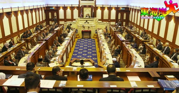 彭亨州议会于周四（13日）如常召开议会，讨论州发展事宜。