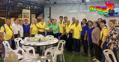 文冬卢氏联宗会访友会  邀下月参与45周年晚宴