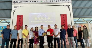 杜金诗：迎合科技发展    中菁二校 致力提升设备