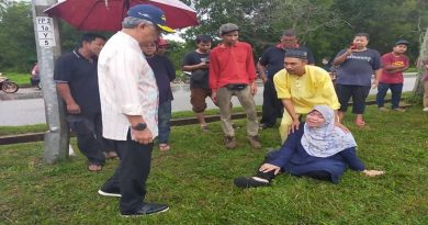 国家元首慰问车祸伤者