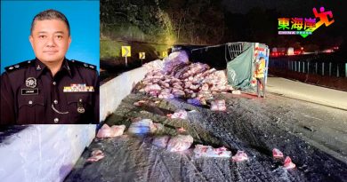 加叻大道车祸黑区拖格翻覆  司机和跟车员都嗑毒