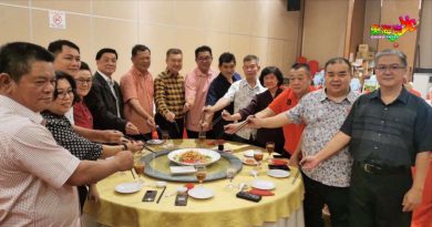 林广有：免绿潮扩张 华社多关注政局发展