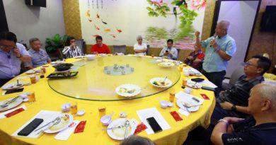 【今日东海岸】爪夷文新招牌加重负担     商家：不改最好