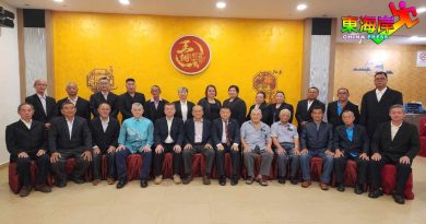 黄崇洸：重检广告牌需附爪夷文指南   聆听民意  免为难商贩