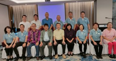 关丹南安会馆改选   黄崇洸接任主席职