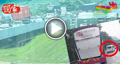 巴士撞客货车  加叻大道现车龙