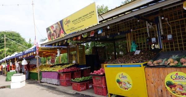 关丹市丹那布爹水果档区将被打造成农业旅游的关丹最大蔬菜和水果销售中心。