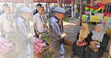◤6州选举◢骑士举党旗与警冲突 丹总警长下令调查