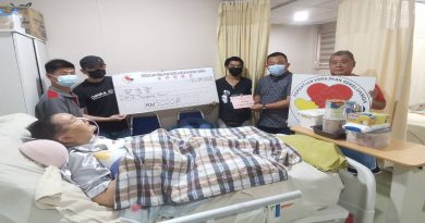 关丹慈善家扶贫送暖       拨3病患1万3000