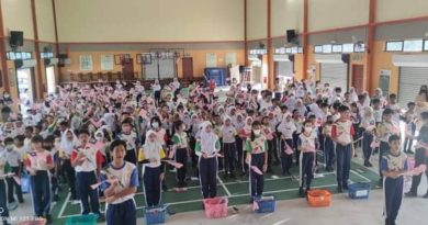 北根中华华校辦国庆活动   培养学生爱国