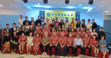 张秀玲：气氛渐淡   传统节日  变商业化