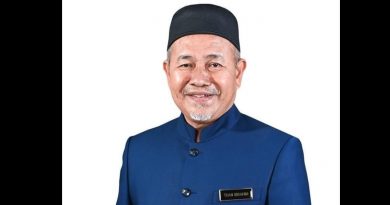 国盟委任敦马为政府顾问     伊党否认此举排挤慕尤丁