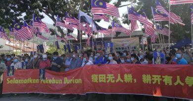 非常时期 遭武力驱赶 猫联挺霹拱桥农民