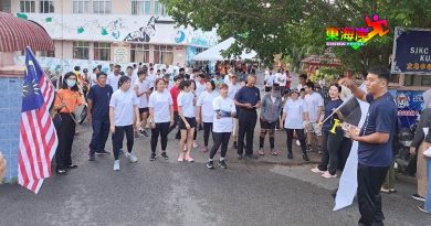 立卑广肇会馆协办义跑  为中华华校筹获2340