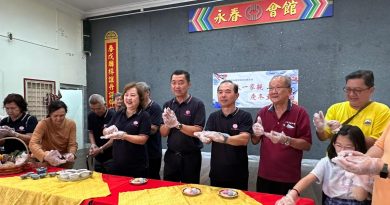 陈耐宾：疫情回温吁亲友聚餐    保持卫生减低病毒传染