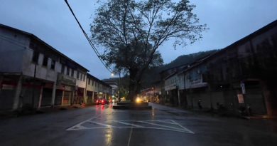 年尾封港天偶下阵雨     林明民宿  游客少了