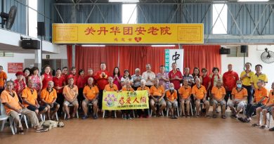 《中国报》再度联袂关丹雅韵歌友会     访老人院 拉法 为弱势群体送暖