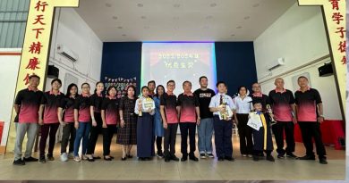 房新伦：异族生逐年增    证华文重要    吁同学们要认真学习