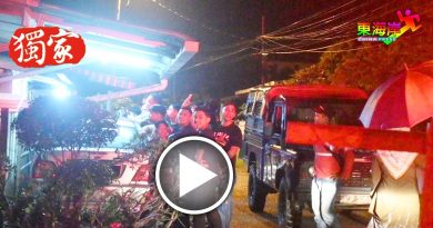 华男卧尸屋里 发臭  警查死因