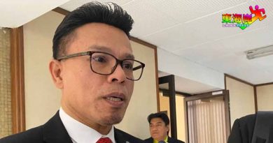 土团党修党章本月生效 阿兹兹：仍是合法议员
