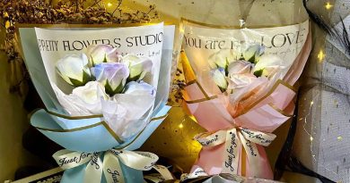 仅吸引少数情侣庆祝 520花束 市场淡静