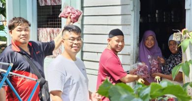 士满慕伊党配合哈芝节    捐区内穆斯林2牛