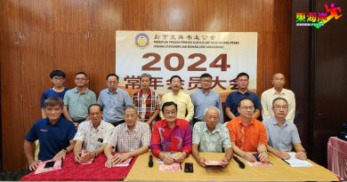 郑东星：勿频调涨税务       政府应该懂得体恤人民