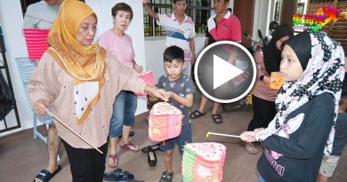 特殊儿童中心 闹中秋  巫裔官员 赞月饼好味