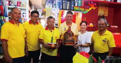 加叻天圣宫庆神诞 陈天强出任炉主
