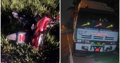 摩哆驶入反方向车道 迎面撞拖格 骑士毙命