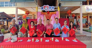 开智华小二合一庆典  骊歌新年歌同堂响起