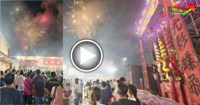 旧玻璃口财神庙庆典 半小时烟花  壮观